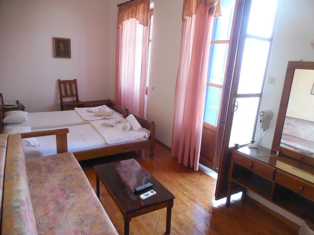 Adonis Rooms Скопелос Экстерьер фото
